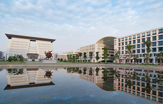 福耀科技大學(xué)