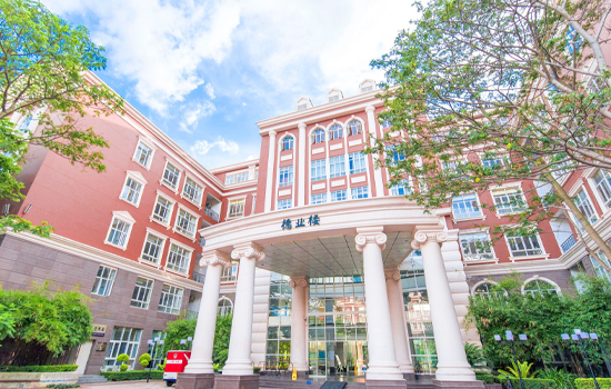 深圳職業(yè)技術(shù)大學(xué)
